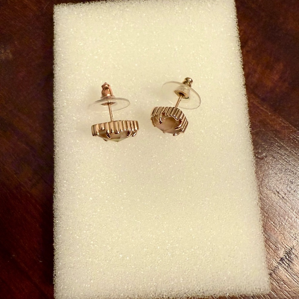 Kendra Scott Tessa Rose Gold Earrings - Picture 2 of 2